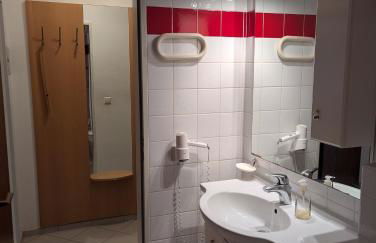 Apartment, Zentrumsnah mit Pool und Balkon - Foto 5