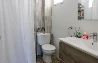 Los Chopos, 2 dormitorios, frente al mar, by Bookindenia - Foto 16