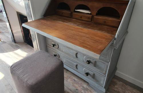 gîte lumineux a mers les bains au dessus d'un ancien commerce mersois en duplex pour 4 personnes pour du repos, des vacances ou pour le travail - Foto 9