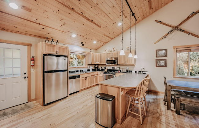 65GS - Hot Tub - Wi-Fi - Pets Ok - BBQ - Sleeps 10 - Foto 15