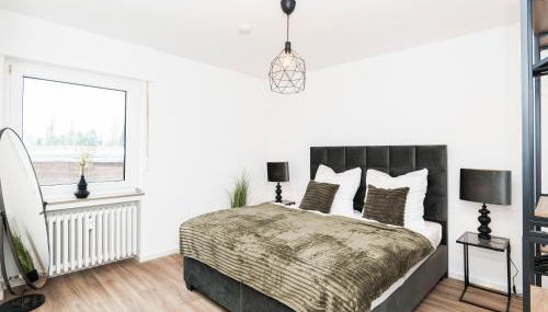 Artful Stay for 4 - Photo 3