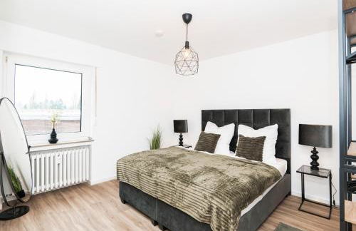 Artful Stay for 4 - Photo 3