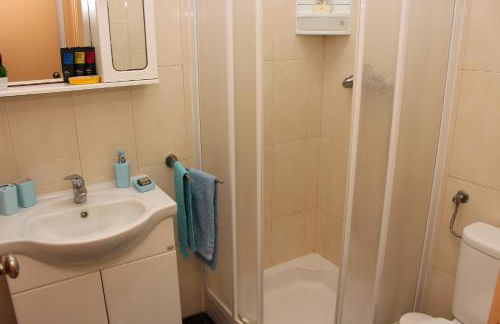 Casa Olhos de Mar - 7 min pé Praia - Foto 11