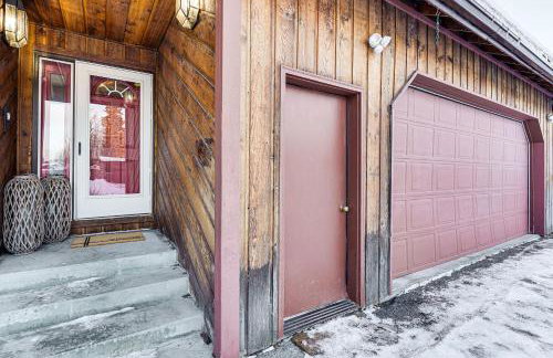 Hike, Ski and Soak! Spacious Anchorage Getaway - Foto 37