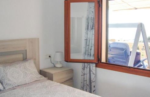 Cozy Home In Ses Covetes With Wifi - Photo 23