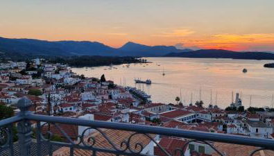 Panoramic View - Photo 5