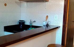 Hospedagem Doce Lar - Casa Girassol - Foto 4