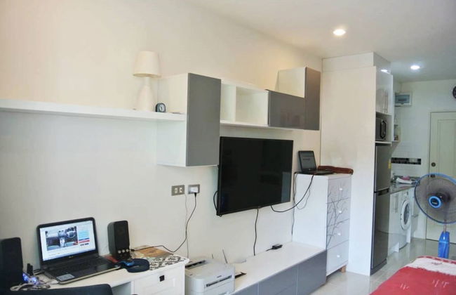 Ad Condominium Bang Saray F2 R205 - Fully Equipped Apartment Suite - Foto 1