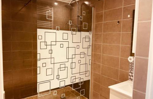 Appartement 2 chambres avec parking privé gratuit - Foto 11