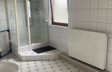 Schönes Goldstar Apartment Nr 3 in der Nähe Hannover Messe - Photo 7