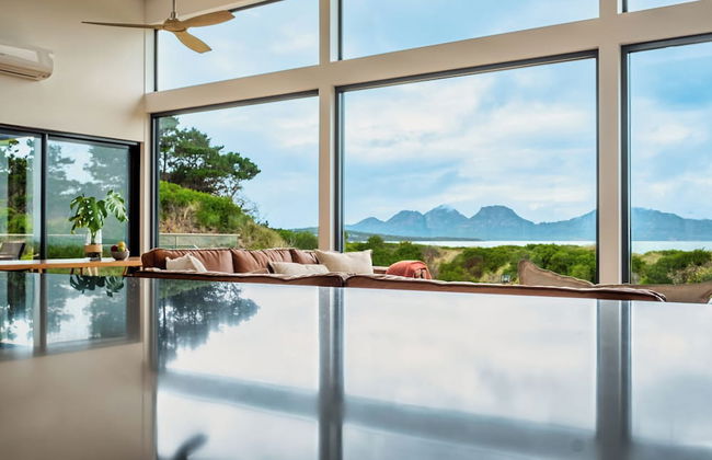 Coast Beachfront Retreat - Photo 33