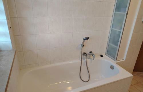 Gemütliche 100 qm Wohnung mit Balkon - Foto 9