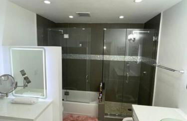 Modern Miami Oversized 3 Bedroom in Central Location - Foto 45