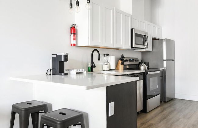 Luxury 1BR 30 Mins to Manhattan Evonify - Photo 19