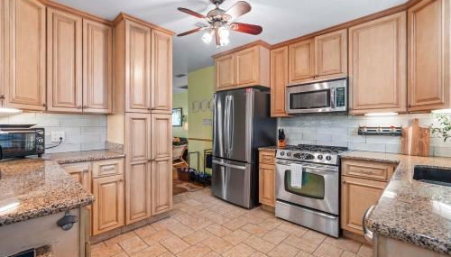 Downtown Gem- Dog Friendly Walk to Everything - Foto 2