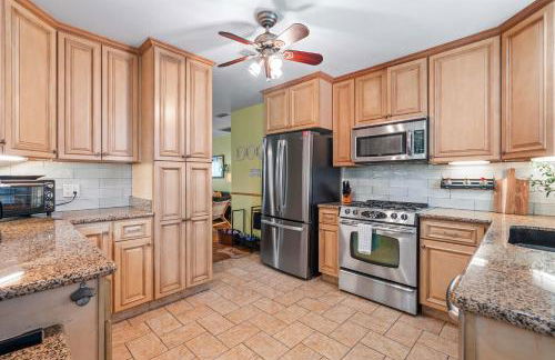 Downtown Gem- Dog Friendly Walk to Everything - Foto 2