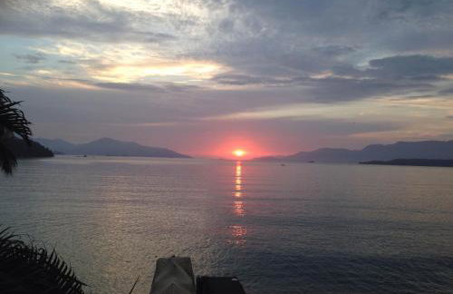 CASA MARAVILHOSA à BEIRA MAR EM ANGRA DOS REIS - Foto 20