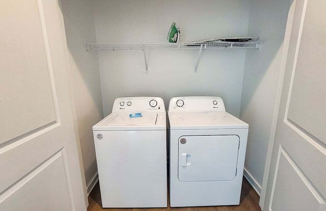 New Home 3br/2.5br w/ Kayak Access Sleeps 9 - Foto 69