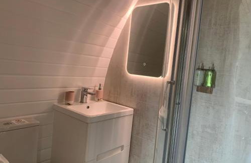 Luxury Glamping Pods with private Hot Tubs - Dog Friendly - Foto 18