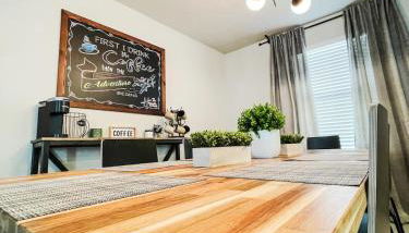 Family Home San Antonio Hangar - Foto 5