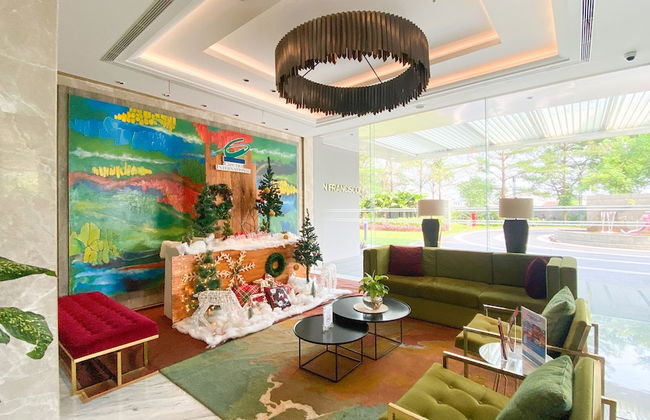 Well Designed And Strategic 2Br At Ciputra International Apartment - Foto 2