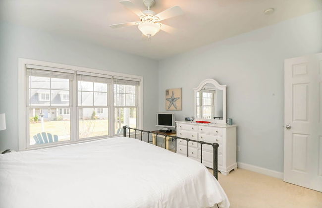 Stunning 5 Bdr, Walk to York Harbor Beach! - Photo 11