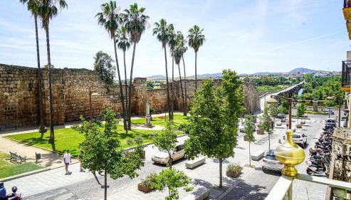 Apartamentos Puente Romano Suites Parking Gratis - Foto 3