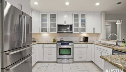 Gorgeous Home in Heart of Zilker with Full Kitchen - Foto 4