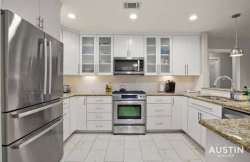 Gorgeous Home in Heart of Zilker with Full Kitchen - Foto 4