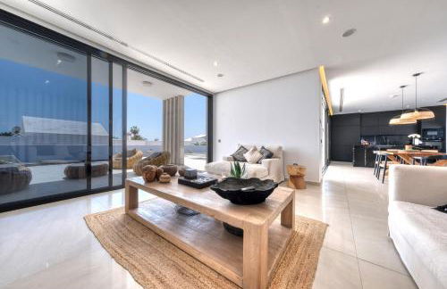 White House - Fire pit and Private pool By Lanzarote Vacation Homes - Foto 7