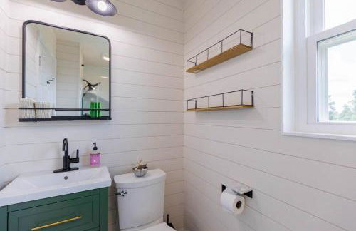 Colorado river access, game room & swimming pool - Photo 31