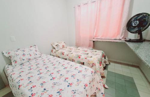 CASA - localizada no centro de Campo Grande - 2 quartos com ar e garagem para 2 carros - Foto 6