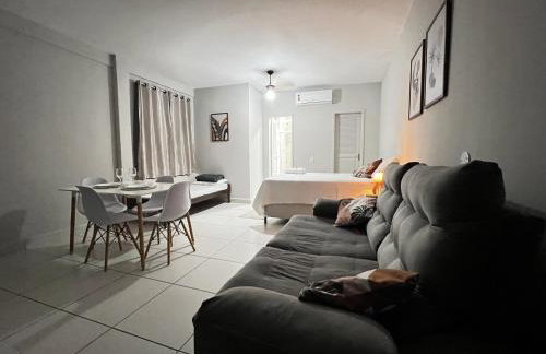 Kitnet Aconchegante em ambiente Familiar a 100m Praia Camburi com Garagem - Foto 13