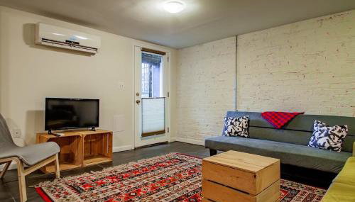 Rest Easy in this Bloomingdale English Basement - Foto 2