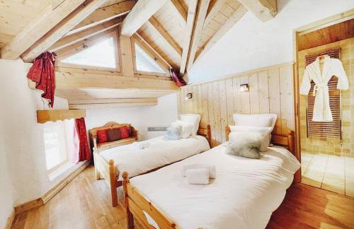 Spacieux Chalet 19pers, Piscine, Jacuzzi, Sauna & Salle de Jeux - Foto 29