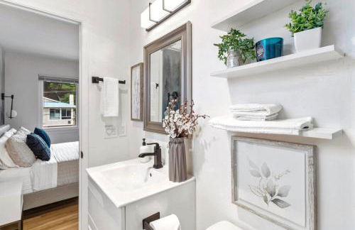 @ Marbella Lane - Modern 4BR Coastal Charm - Foto 27