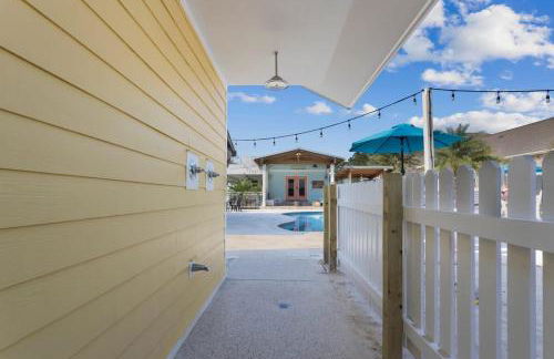 Honeymoon Suite with Shared POOL - Foto 28