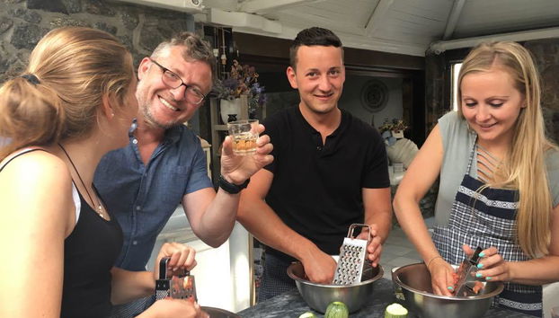 Traditional Greek Gastronomy Cooking Class - Small Group with Transfers - Foto 3