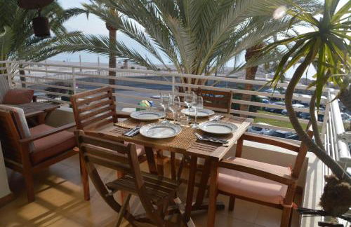 Apartamento en primera linea de mar - Photo 2