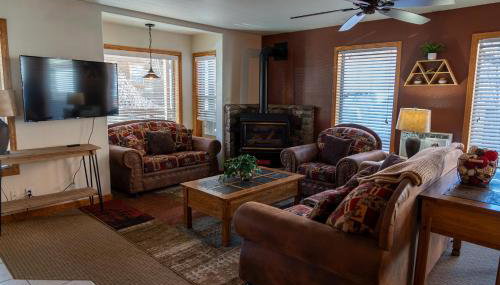 Alpenglow Three Bedroom Two Bath XL – A16 - Foto 2