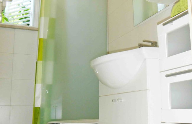 Angelo Apartment, in the Quiet Part of Porec - Photo 10