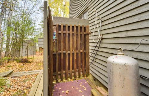 Private Peninsula! Modern-Rustic Fall Lake Cabin - Foto 38