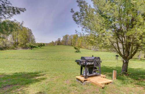 Cozy Upstate New York Getaway with Fire Pit! - Foto 17