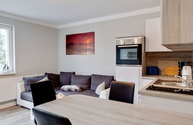 Snug Apartment in Kalkhorst with Terrace near City Center - Foto 20