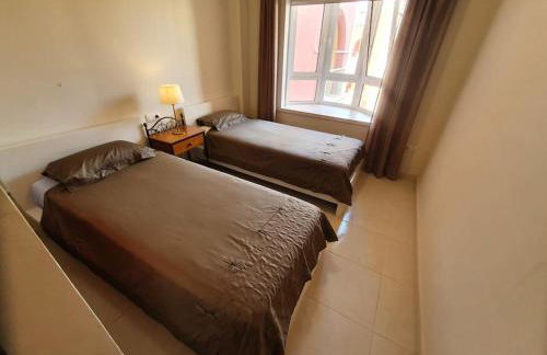 Spacious apart. for 6 pers. AC, UK TV, 600MB WiFi - Foto 10