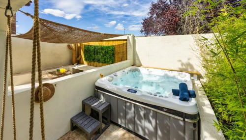 L'Oliveraie d'Eurocentre - Piscine et Spa - Paradis des enfants - Foto 3, Garden