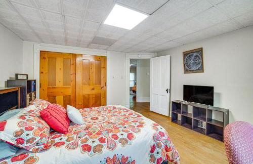 Charming Champaign Victorian with Deck! - Foto 15