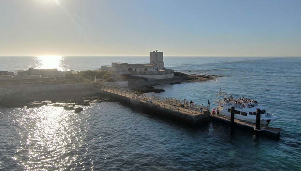 Ferry y entrada al castillo de Sancti Petri - Foto 3
