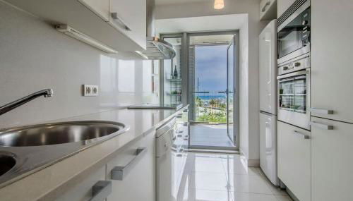 Seafront suite with terrace - Photo 3