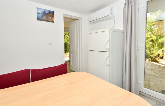 Apartmani Robi i Kristina - Photo 9